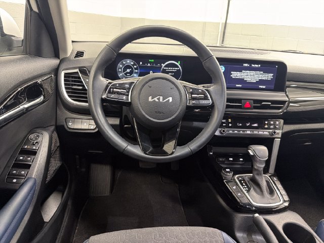 Certified 2024 Kia Seltos S AWD/4WD image 15