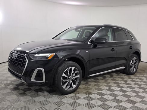 Certified 2024 Audi Q5 2.0T Premium Plus AWD/4WD image 3