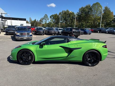 New 2026 Chevrolet Corvette E-Ray image 2
