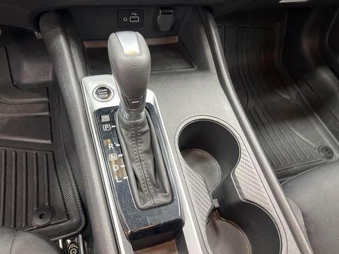 Used 2024 Nissan Altima 2.5 S FWD image 26