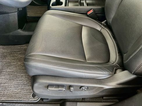 Used 2022 Honda Odyssey Touring image 19