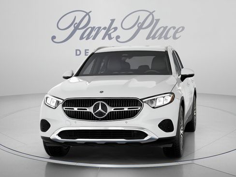 Certified 2026 Mercedes-Benz GLC 300 image 37