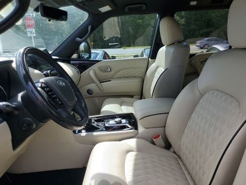 Used 2024 INFINITI QX80 Sensory AWD/4WD image 18