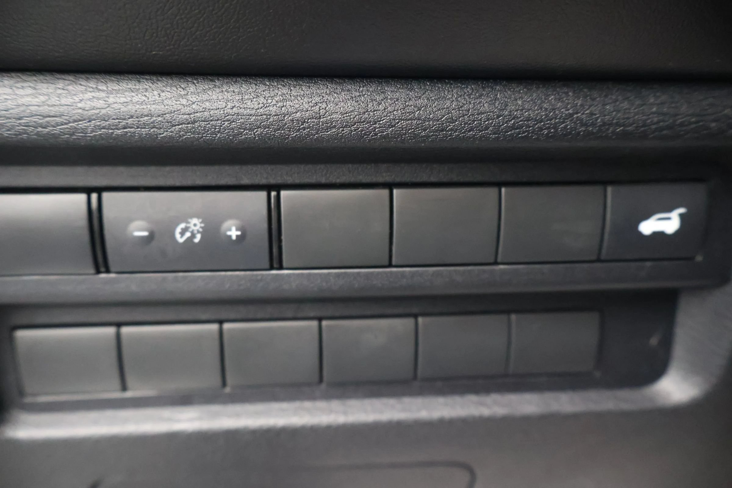 Used 2024 Mitsubishi Outlander FWD image 24