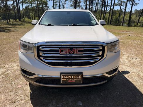 Used 2019 GMC Acadia SLT FWD image 8