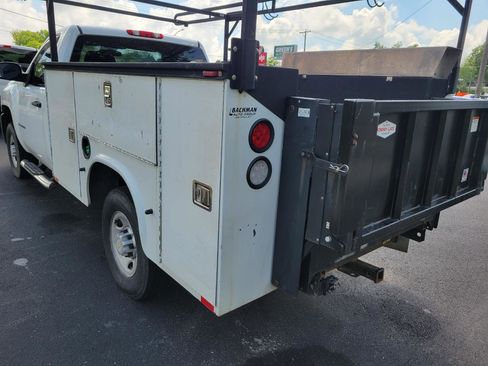 Used 2009 Chevrolet Silverado 2500 W/T RWD image 4