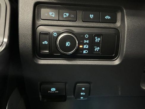 Used 2024 Ford F250 Platinum image 27