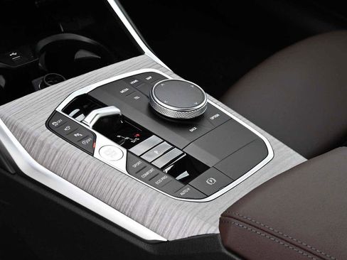 Used 2026 BMW 330i Sedan w/ Premium Package RWD image 21