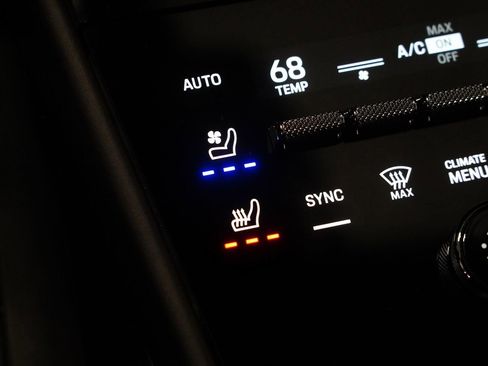 Used 2025 Porsche Cayenne Turbo GT image 29