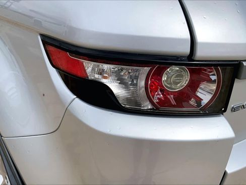 Used 2022 Hyundai Elantra Limited FWD image 27