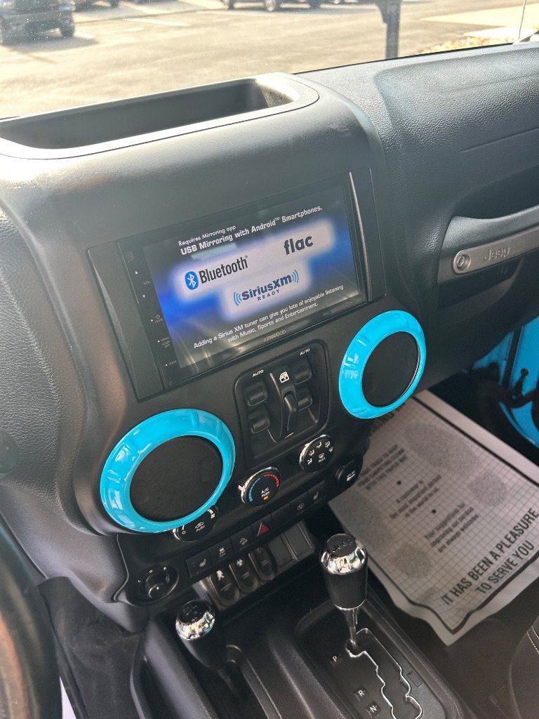 Used 2017 Jeep Wrangler Unlimited Sport AWD/4WD image 11