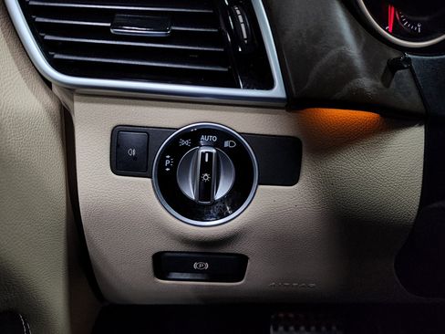 Used 2016 Mercedes-Benz GLE 450 4MATIC Coupe image 38