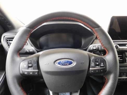 Used 2025 Ford Escape ST-Line Select image 6