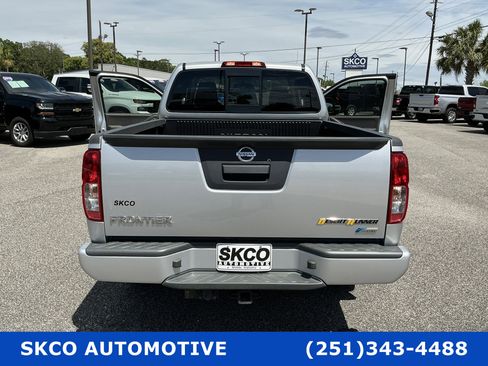 Used 2019 Nissan Frontier Desert Runner image 32