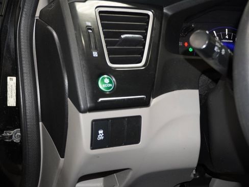 Used 2013 Honda Civic LX image 18