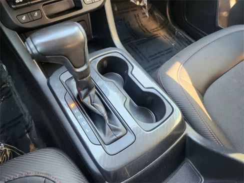 Used 2018 GMC Canyon All Terrain w/ All Terrain X Package image 17