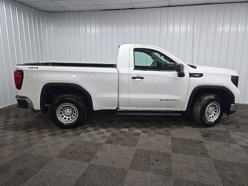 Used 2024 GMC Sierra 1500 Pro w/ Pro Value Package image 2