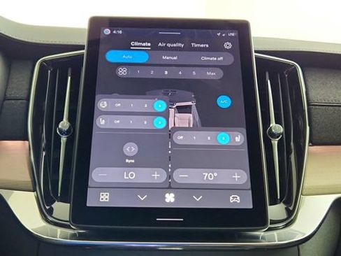 New 2026 Volvo XC90 T8 Core AWD/4WD image 23