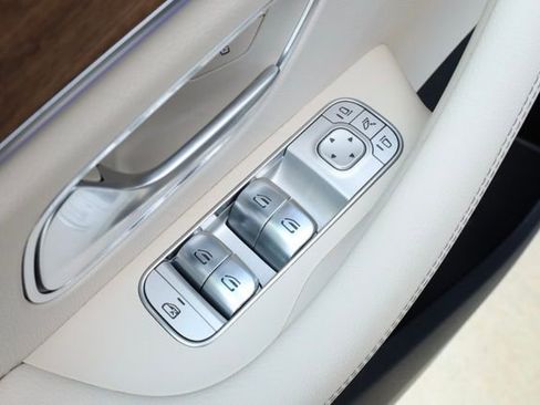 New 2026 Mercedes-Benz GLE 450 GLE 450 image 30