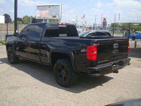 Used 2016 Chevrolet Silverado 1500 LT w/ Midnight Edition AWD/4WD image 3