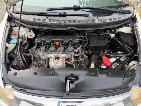 Used 2010 Honda Civic LX image 26