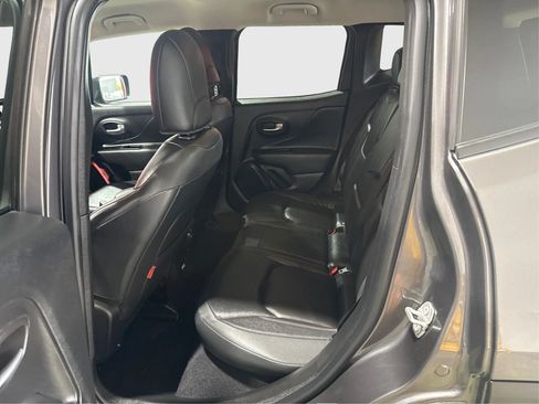 Used 2020 Jeep Renegade Trailhawk w/ Premium Leather Group AWD/4WD image 10