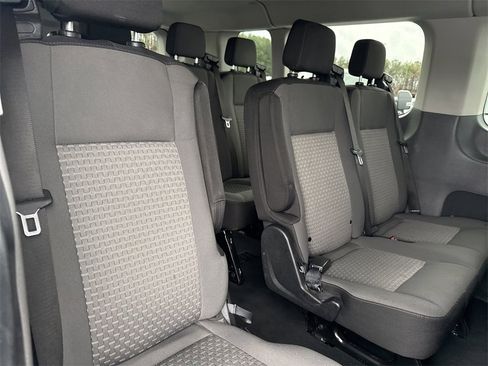 Used 2023 Ford Transit 350 XLT image 18