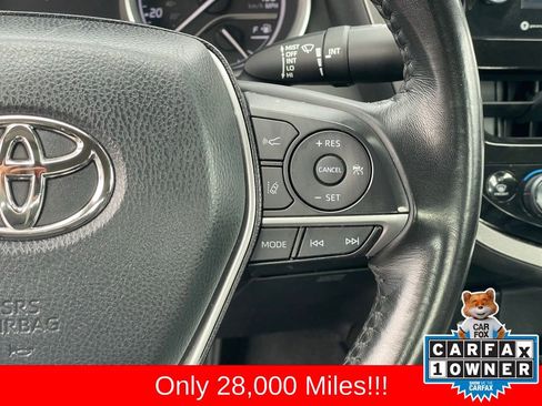 Used 2023 Toyota Camry XLE image 15