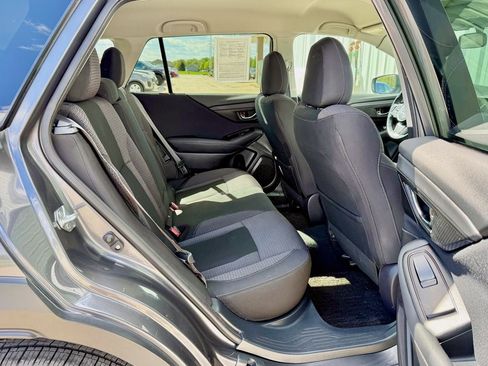 Used 2023 Subaru Outback Premium AWD/4WD image 18