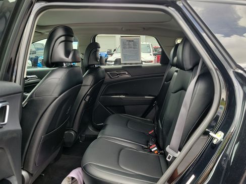 Used 2023 Kia Sportage SX FWD image 13
