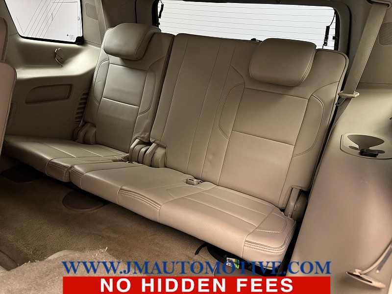 Used 2015 GMC Yukon Denali w/ Touring Package AWD/4WD image 17