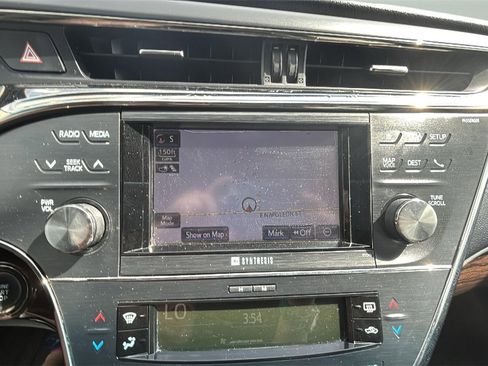 Used 2013 Toyota Avalon image 7