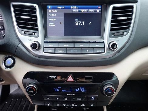 Used 2018 Hyundai Tucson Limited AWD/4WD image 28
