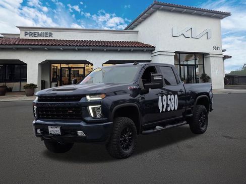Used 2021 Chevrolet Silverado 2500 LT w/ Z71 Sport Edition AWD/4WD image 4