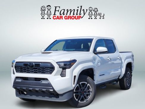 Used 2025 Toyota Tacoma TRD Sport RWD image 1