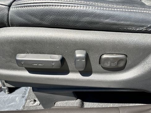 Used 2012 Honda CR-V EX-L image 14