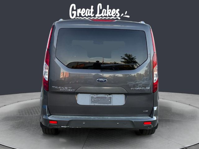 Used 2018 Ford Transit Connect Titanium FWD image 4