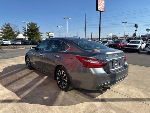 Used 2018 Nissan Altima 2.5 SV image 6