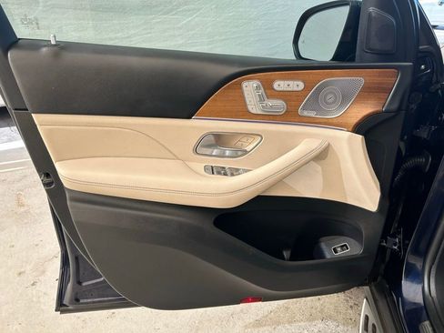 Used 2021 Mercedes-Benz GLE 350 image 24