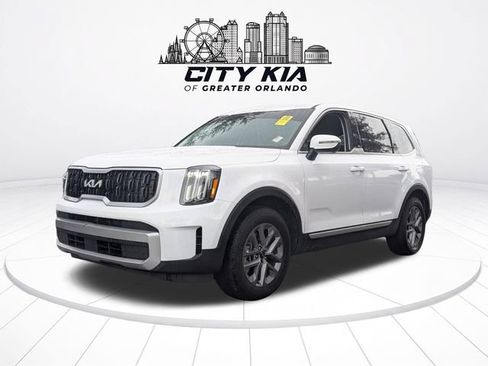 Certified 2023 Kia Telluride LX FWD image 2