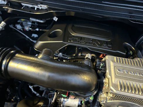 Used 2023 RAM 1500 Limited w/ Night Edition image 30