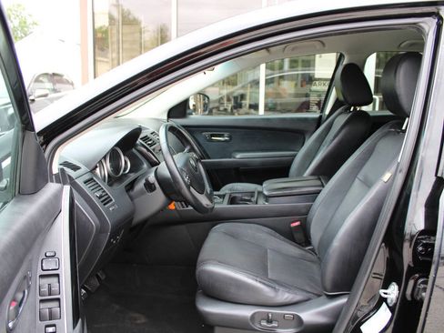 Used 2013 MAZDA CX-9 Touring image 10