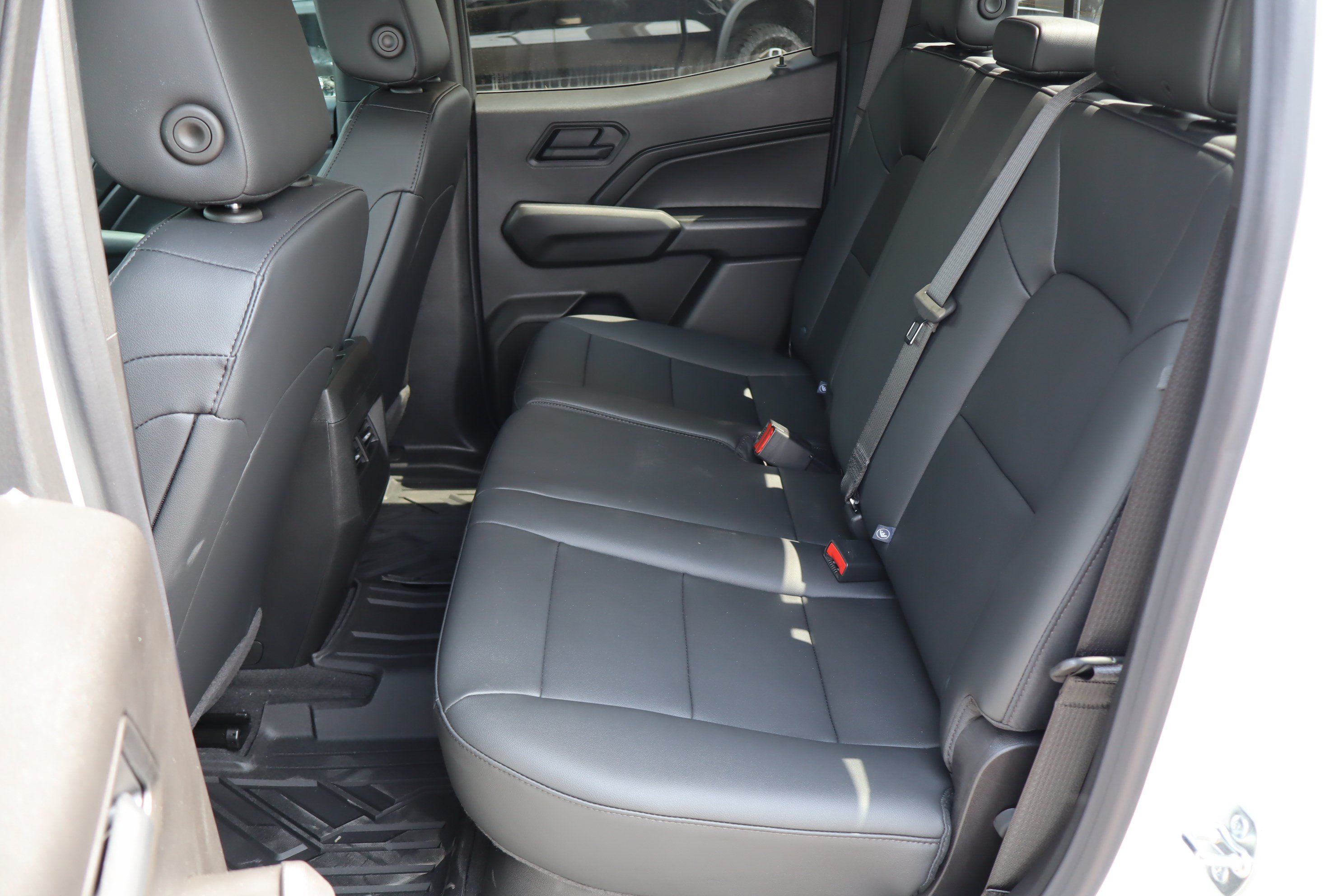 New 2026 Chevrolet Colorado Trail Boss AWD/4WD image 20