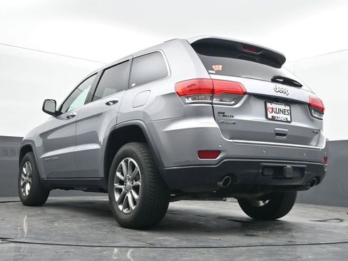 Used 2014 Jeep Grand Cherokee Limited w/ Trailer Tow Group IV image 28