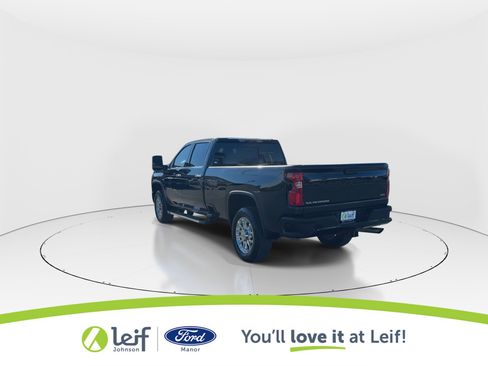 Used 2024 Chevrolet Silverado 3500 LTZ w/ LTZ Plus Package image 8