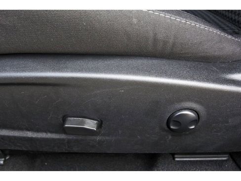 Used 2022 Dodge Challenger SXT w/ Blacktop Package image 25