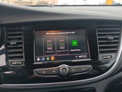 Used 2022 Buick Encore Preferred w/ Safety Package II image 20