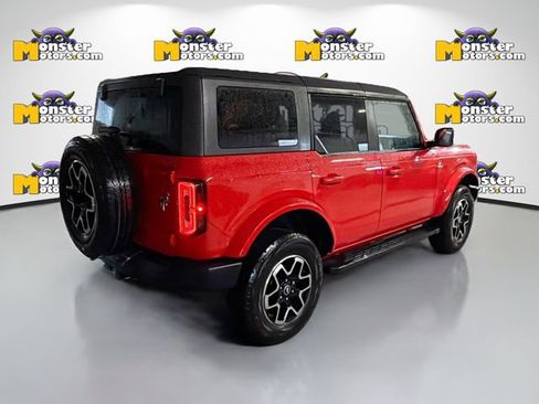 Used 2024 Ford Bronco Outer Banks image 4