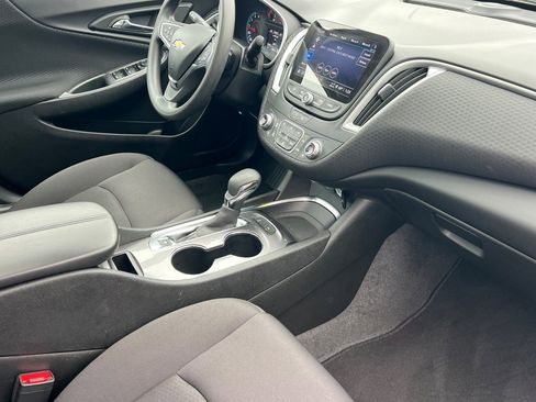 Used 2024 Chevrolet Malibu LT image 14