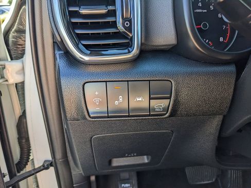 Certified 2022 Kia Sportage EX image 27